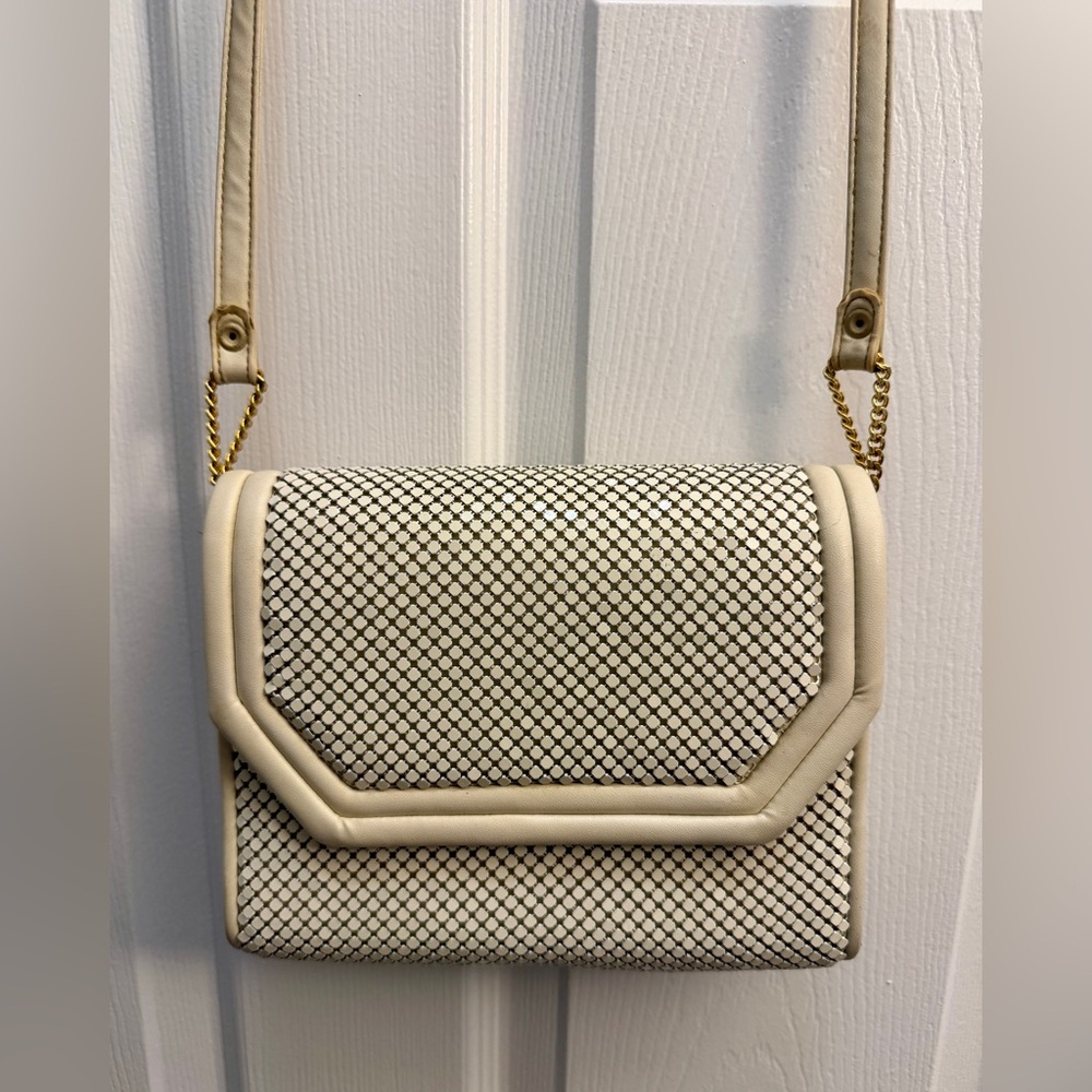 Vintage Whiting And Davis White Metal Mesh Leather Purse